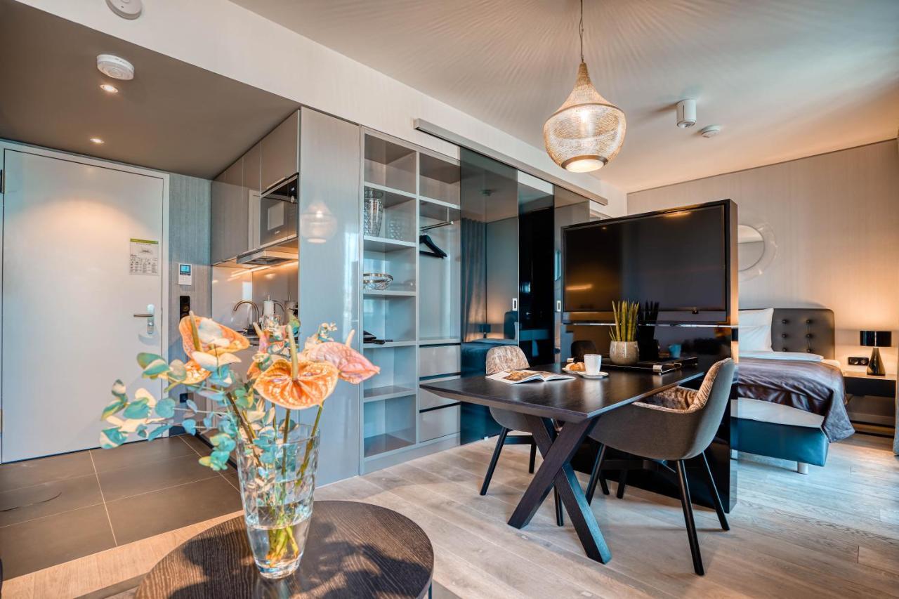 Cloud No7 Apartments シュトゥットガルト エクステリア 写真